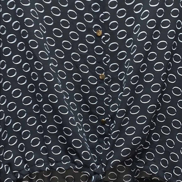 Blouse. - Picture 3 of 3